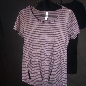 M LuLaRoe Classic T